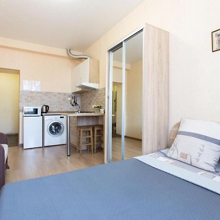 Studio Silvaapartments Рядом С Южным Вокзалом Charkov Buitenkant foto