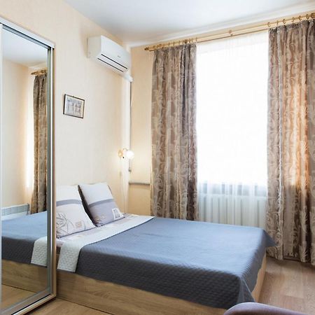 Studio Silvaapartments Рядом С Южным Вокзалом Charkov Buitenkant foto